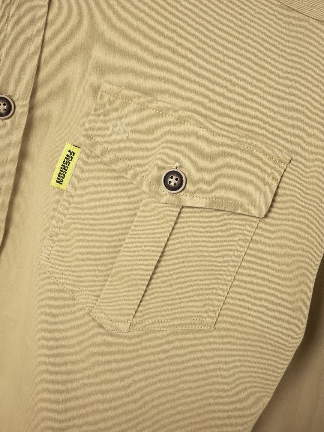 Svensson™ – Funktionell och Stilren Skjorta med Lång Ärmslut