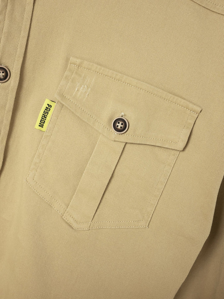 Svensson™ – Funktionell och Stilren Skjorta med Lång Ärmslut