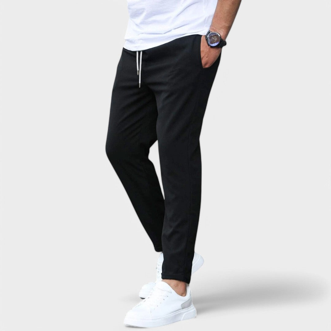 Adam™ – Stretchbyxor för maximal rörelsefrihet
