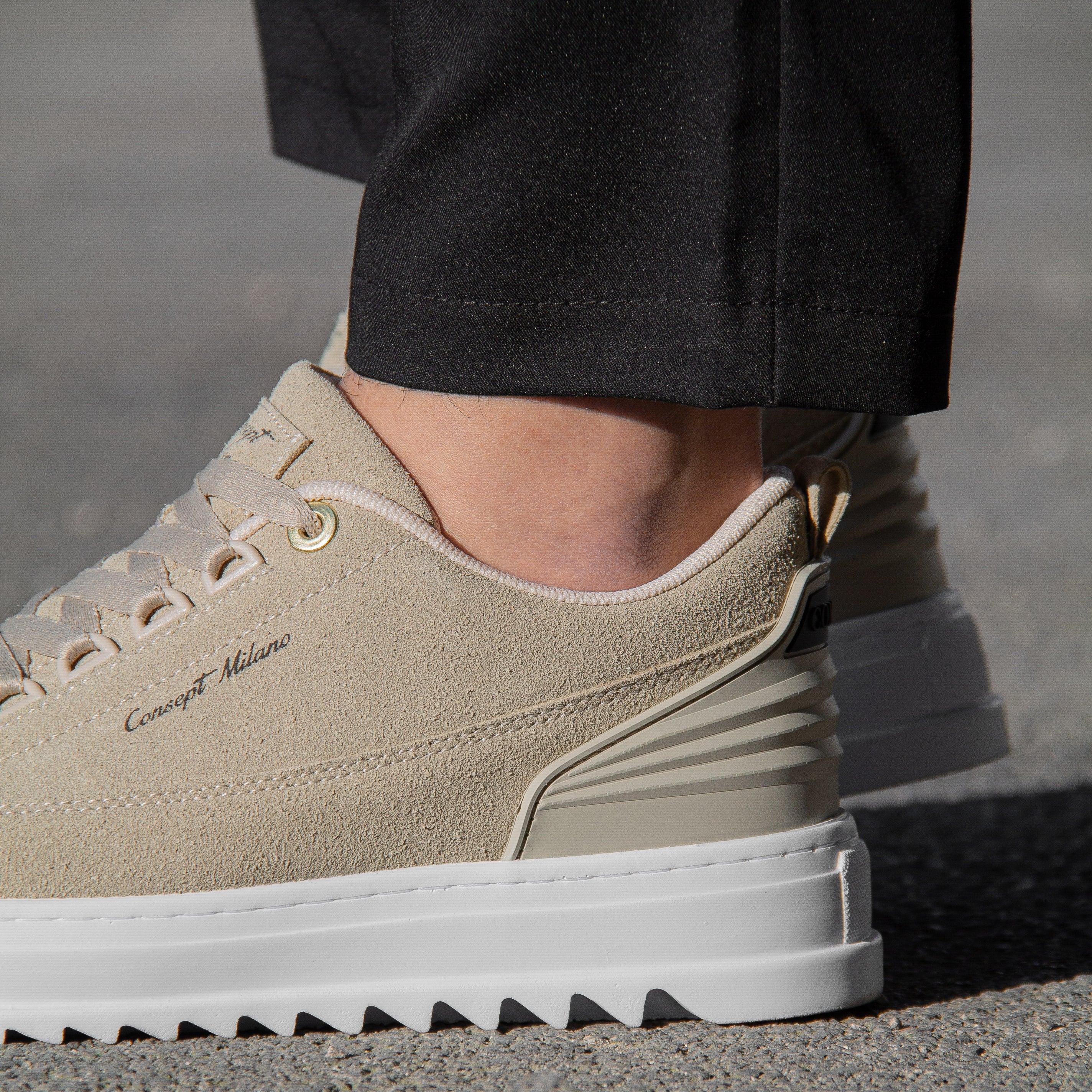 Sven™ – Grå sneakers i äkta mocka med modern sula