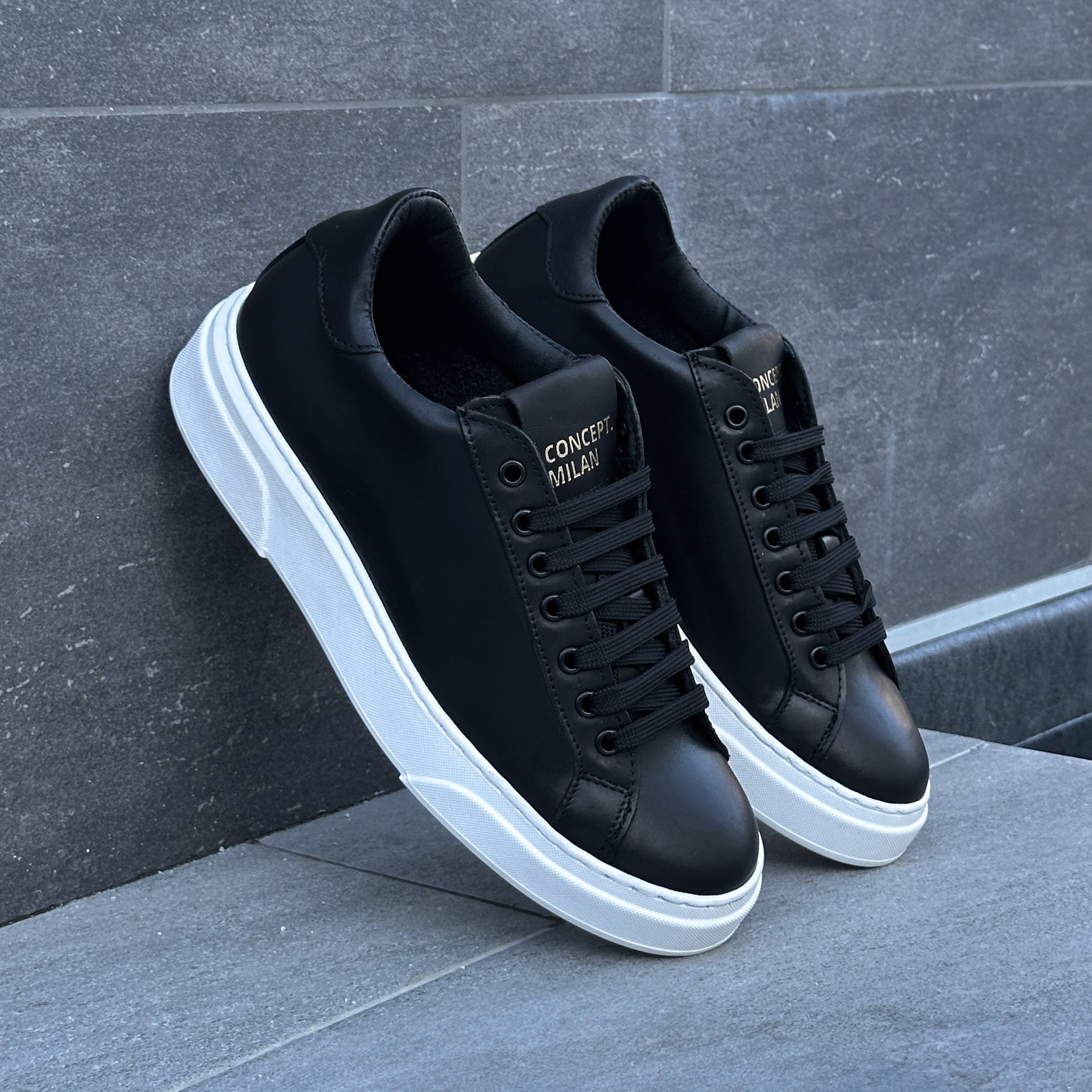 Ivar™ – Vita sneakers i äkta läder