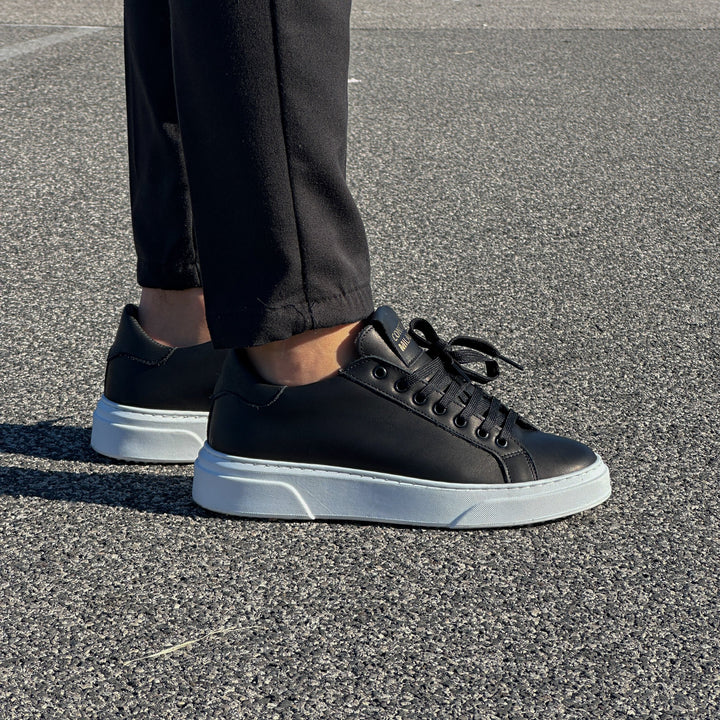 Ivar™ – Vita sneakers i äkta läder