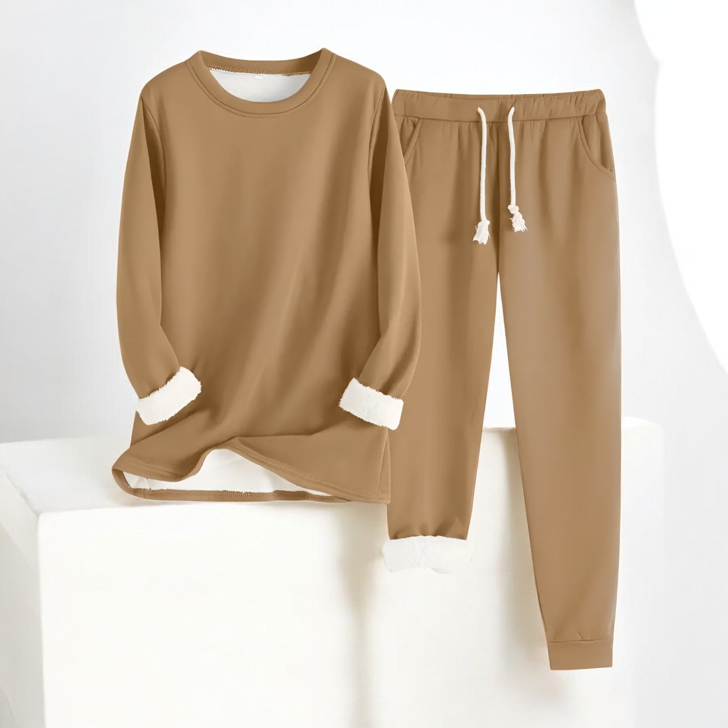 Mia™ – Värmande Fleece Set