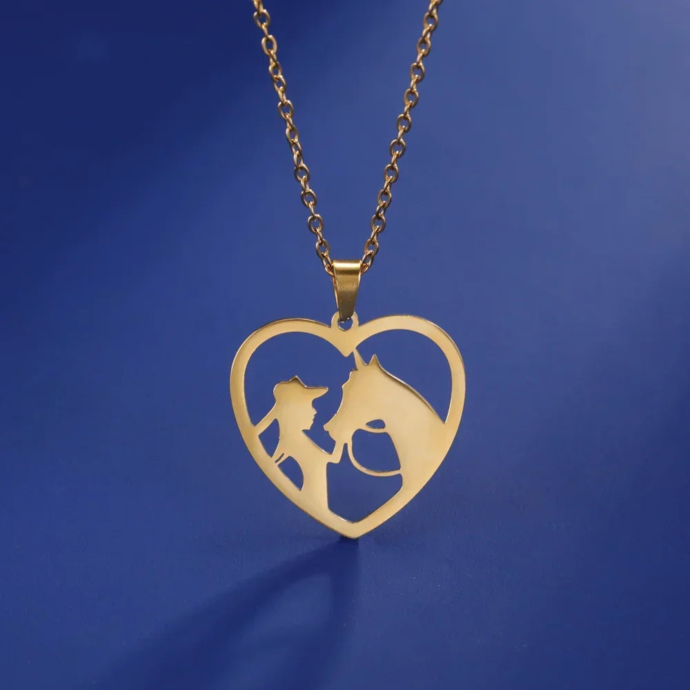 Emelin™ – Halsband för hästälskare