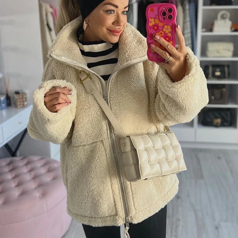 Bruna™ – Mjuk teddyjacka för kalla dagar