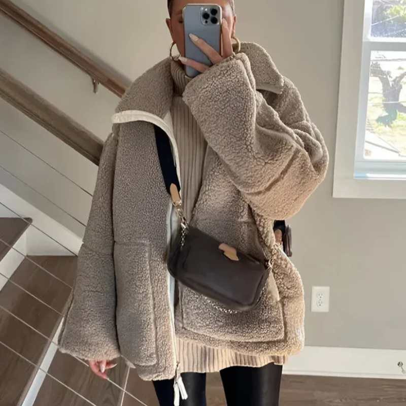 Bruna™ – Mjuk teddyjacka för kalla dagar