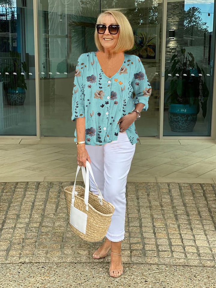 Majken™ – Blommig blus med 3/4-ärmar