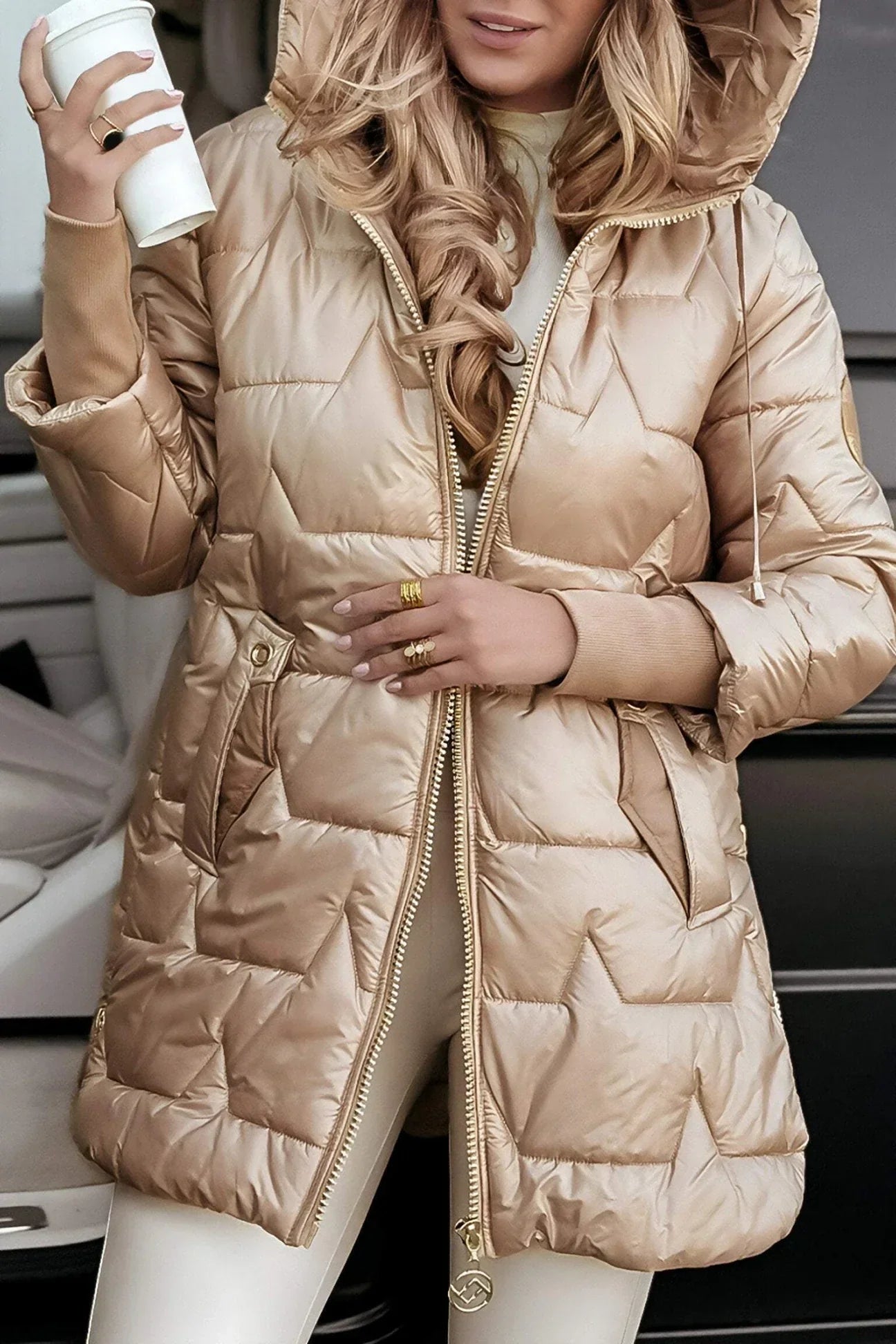 Yliana™ – Varm och Elegant Vinterjacka