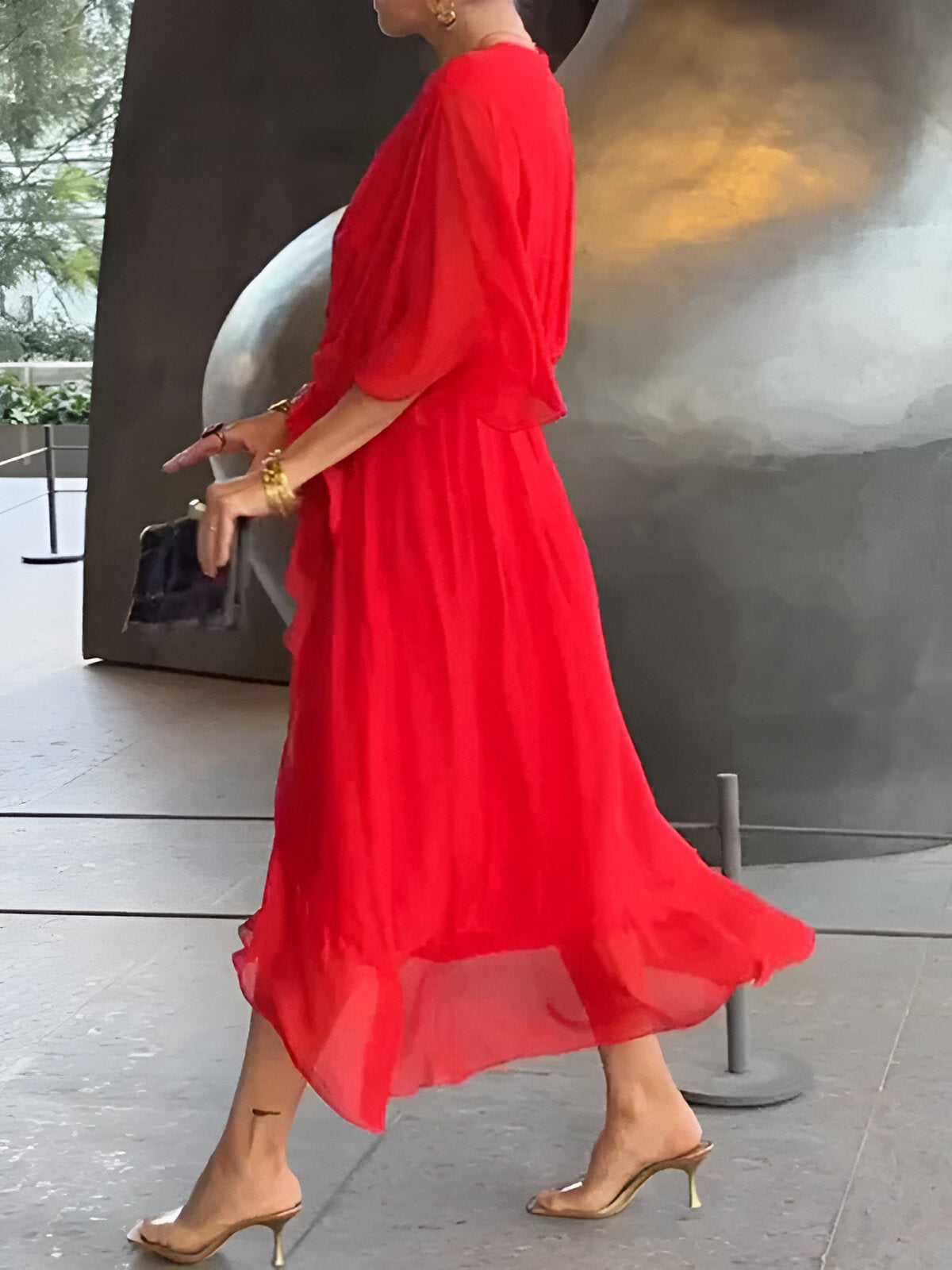 Sanna™ – Elegant chiffongklänning med V-ringning